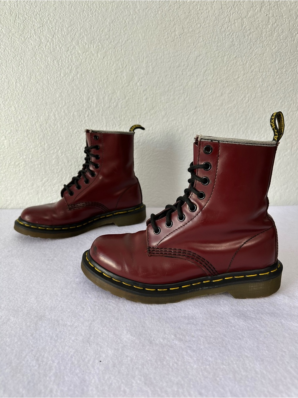 Dr. Martens 1460 Cherry Red Smooth Leather 8 Eye Boots Women’s Size 6